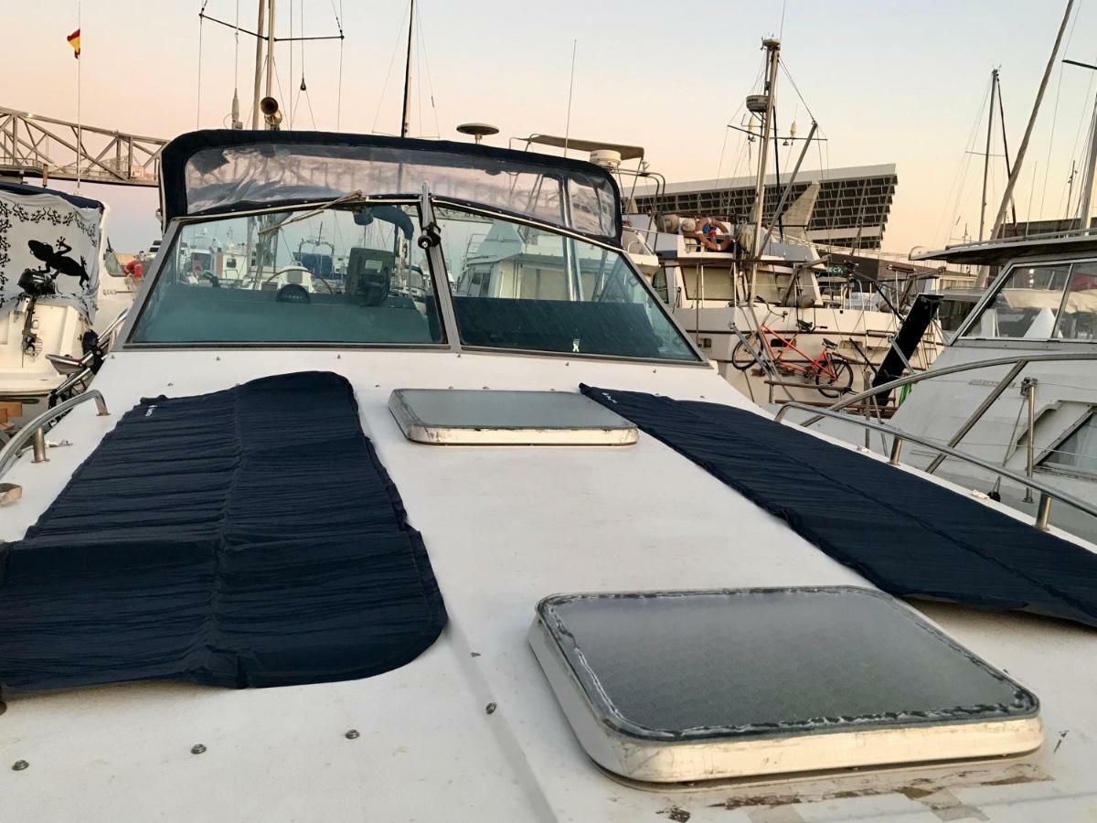 Hotel Yacht Experience Barcelona Sant Adrià de Besòs Esterno foto