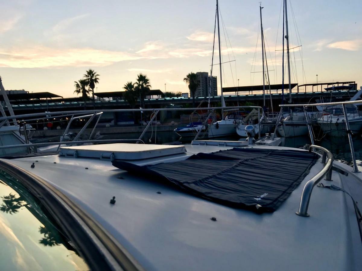 Hotel Yacht Experience Barcelona Sant Adrià de Besòs Esterno foto